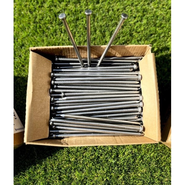 Clous spéciaux gazon synthétique environ 190 unités